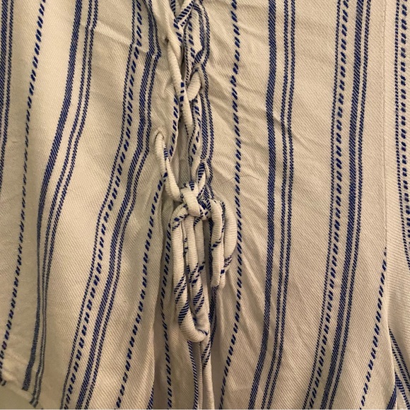 Abbeline Flared Front Laced | Medium - Picture 4 of 6